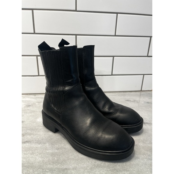 Vagabond Shoemakers Chelsea Boots Black Leather Womens US 6 EU 36